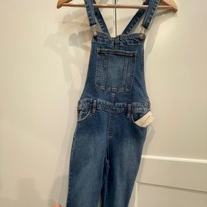 Universal Thread women’s overalls